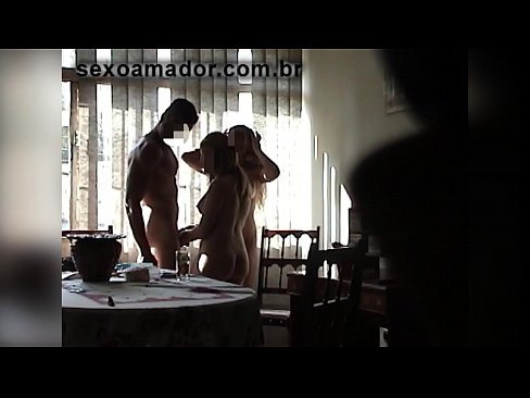 ❤️ Seksvriende nooi 'n reuse man en 'n drietal saam met hom ️ Pornovideo by porn af.91sesex101.top ❌️❤
